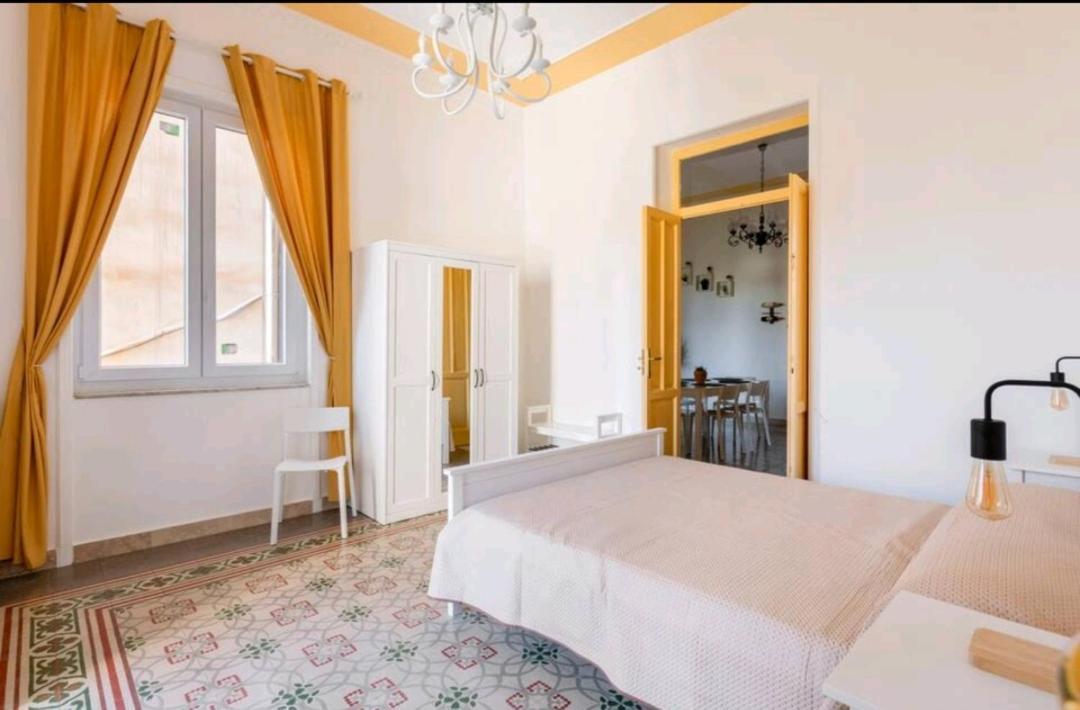 Merlo House - Inside The Historical Center Палермо Екстериор снимка